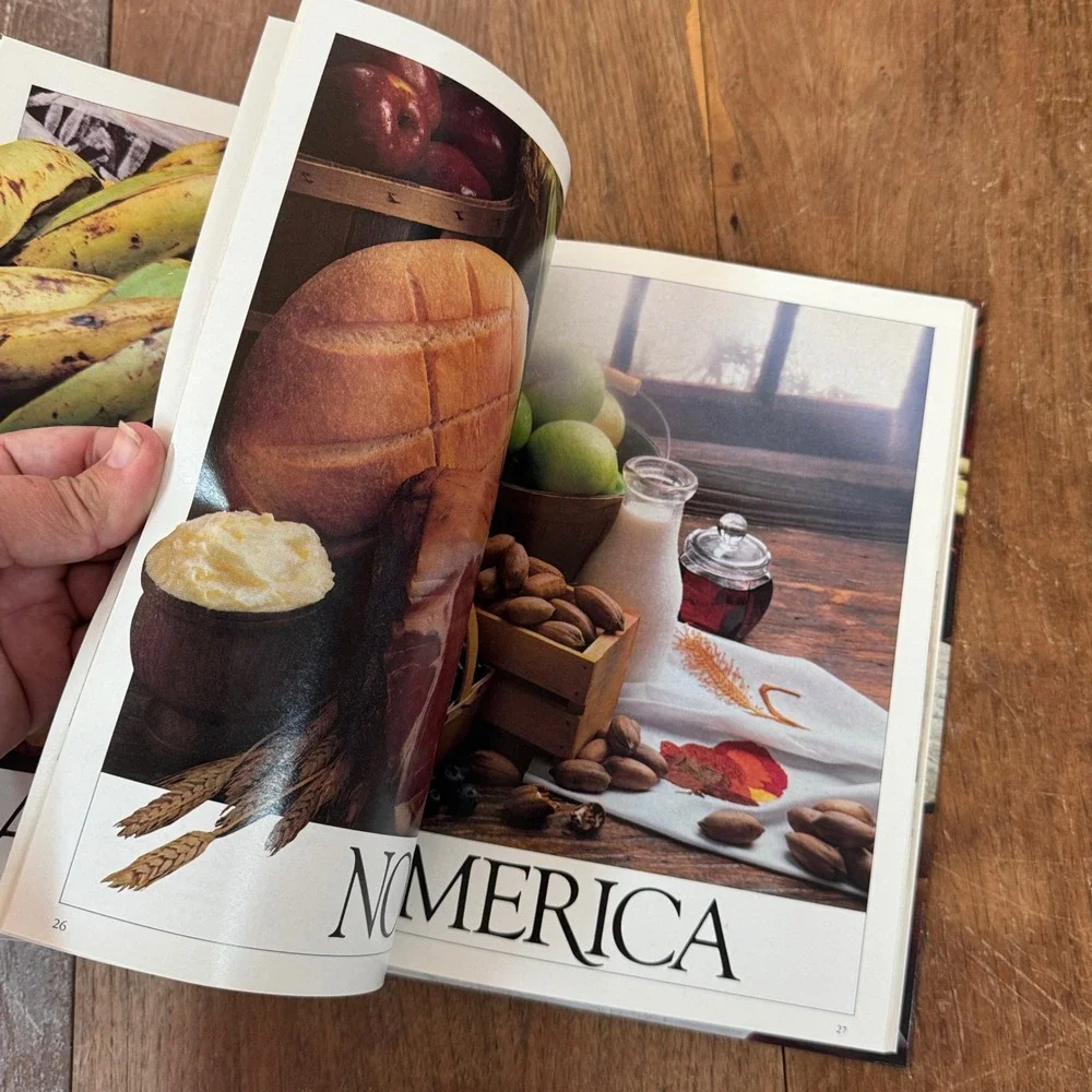 Avon‎ International Cookbook Winning Recipes from Avon Representatives